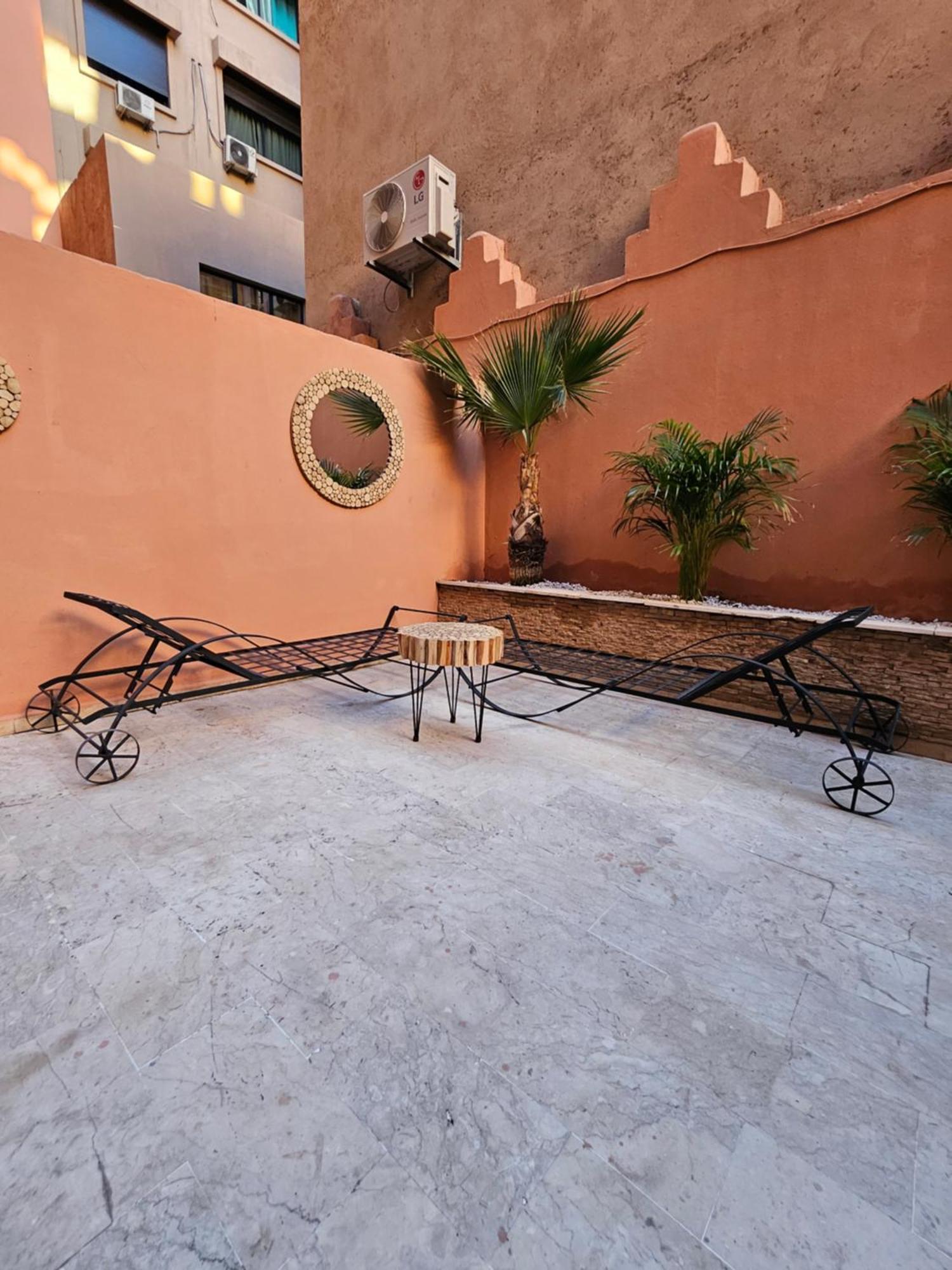 Duplex Au Coeur De Gueliz, Quartier De Gamme De Marrakech * 马拉喀什